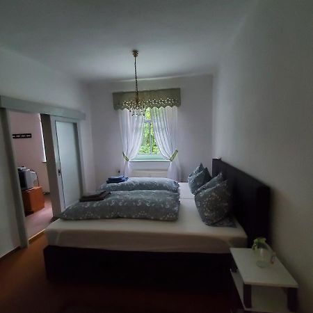 Ferienwohnung Am Rosengarten Löbau Extérieur photo